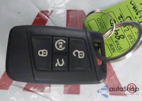 2017 Volkswagen Tiguan 2.0T/2.0T S из США, поврежденный, VIN WVGBV7AX8HK009832